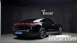 Porsche Taycan Base 2022 года из Южной Кореи