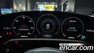 Porsche Taycan Base 2022 года из Южной Кореи