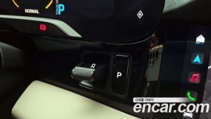 Porsche Taycan Base 2022 года из Южной Кореи