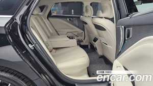 Kia K8 Signature 2025 года из Южной Кореи