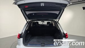 Volkswagen Touareg 3.0 TDI Prestige 2023 года из Южной Кореи