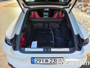 Porsche Panamera 2.9 AWD 2024 года из Южной Кореи