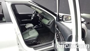 Kia Seltos Бензин 1.6 Turbo 4WD 2025 года из Южной Кореи