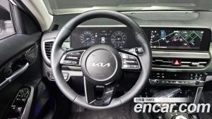 Kia Seltos Бензин 1.6 Turbo 4WD 2025 года из Южной Кореи