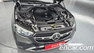 Mercedes-Benz GLC-Class GLC300 4MATIC Avantgarde 2026 года из Южной Кореи