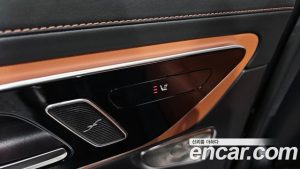 Mercedes-Benz GLC-Class GLC300 4MATIC Avantgarde 2026 года из Южной Кореи