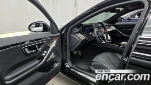 Mercedes-Benz S-Class Maybach S680 4MATIC 2024 года из Южной Кореи