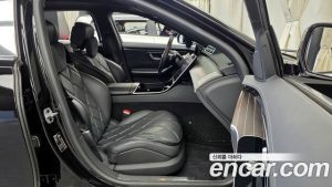 Mercedes-Benz S-Class Maybach S680 4MATIC 2024 года из Южной Кореи