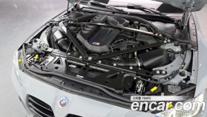 BMW M4 M4 Cabriolet Competition M xDrive 2024 года из Южной Кореи