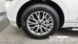 Genesis GV80 2.5T Бензин 2WD 2025 года из Южной Кореи