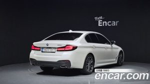 BMW 5-Series 520i M Sport 2023 года из Южной Кореи