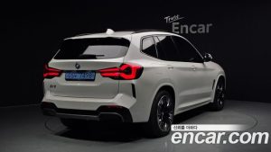 BMW iX3 M Sport 2024 года из Южной Кореи