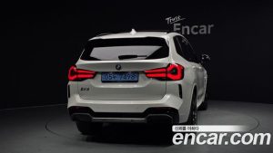BMW iX3 M Sport 2024 года из Южной Кореи