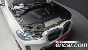 BMW iX3 M Sport 2024 года из Южной Кореи