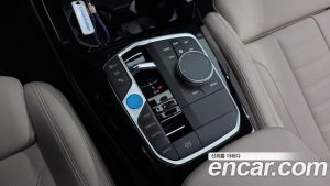 BMW iX3 M Sport 2024 года из Южной Кореи