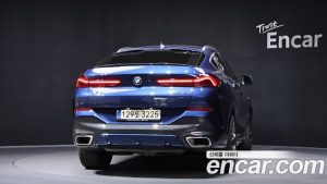 BMW X6 xDrive40i M Sport 2023 года из Южной Кореи
