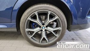 BMW X6 xDrive40i M Sport 2023 года из Южной Кореи