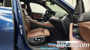 BMW X6 xDrive40i M Sport 2023 года из Южной Кореи