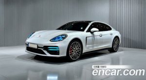 Porsche Panamera 4.0 GTS 2022 года из Южной Кореи