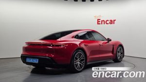 Porsche Taycan Base 2023 года из Южной Кореи