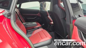 Porsche Taycan Base 2023 года из Южной Кореи