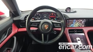 Porsche Taycan Base 2023 года из Южной Кореи