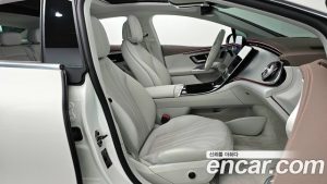 Mercedes-Benz EQE EQE350 4MATIC 2024 года из Южной Кореи