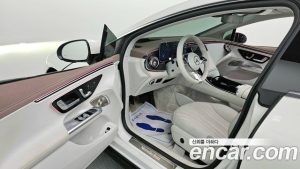 Mercedes-Benz EQE EQE350 4MATIC 2024 года из Южной Кореи