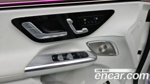 Mercedes-Benz EQE EQE350 4MATIC 2024 года из Южной Кореи