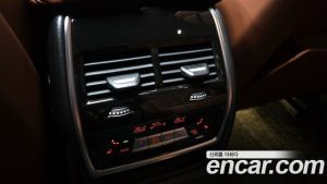 BMW X7 xDrive 40i M Sport 6 2024 года из Южной Кореи
