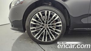 Mercedes-Benz S-Class S450L 4MATIC 2023 года из Южной Кореи