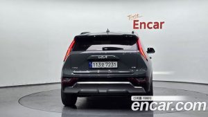 Kia Niro Signature 2025 года из Южной Кореи