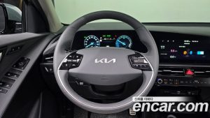 Kia Niro Signature 2025 года из Южной Кореи