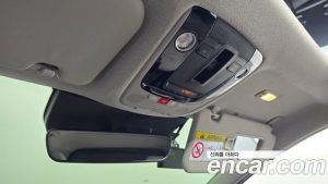 Kia Niro Signature 2025 года из Южной Кореи