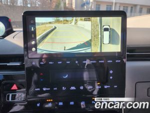 Hyundai Staria 4WD Lounge 9-Seater 2025 года из Южной Кореи