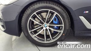 BMW 5-Series 520i M Sport 2023 года из Южной Кореи