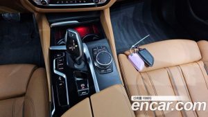 BMW 5-Series 520i M Sport 2023 года из Южной Кореи