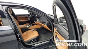 BMW 5-Series 520i M Sport 2023 года из Южной Кореи
