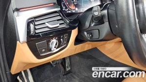 BMW 5-Series 520i M Sport 2023 года из Южной Кореи