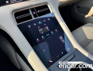 Porsche Taycan Base 2022 года из Южной Кореи