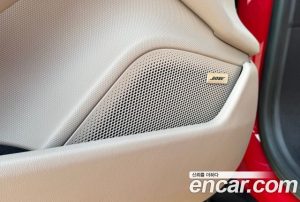 Porsche Taycan Base 2022 года из Южной Кореи