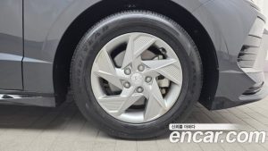 Hyundai Sonata 2.0 LPG() 2024 года из Южной Кореи