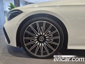 Mercedes-Benz CLE-Class CLE450 4MATIC Coupe 2024 года из Южной Кореи