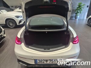 Mercedes-Benz CLE-Class CLE450 4MATIC Coupe 2024 года из Южной Кореи