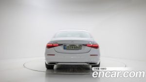 Mercedes-Benz S-Class S450L 4MATIC 2024 года из Южной Кореи