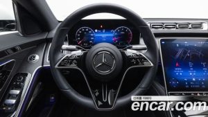 Mercedes-Benz S-Class S450L 4MATIC 2024 года из Южной Кореи