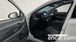 Hyundai Sonata 2.0 2024 года из Южной Кореи