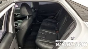 Hyundai AVANTE 1.6 2026 года из Южной Кореи