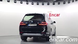 BMW X7 xDrive 40d Design Pure Excellence 6 2024 года из Южной Кореи