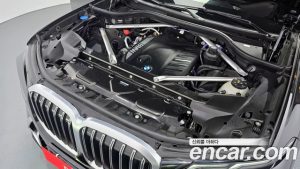 BMW X7 xDrive 40d Design Pure Excellence 6 2024 года из Южной Кореи